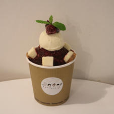 Berry Berry Cheese Bingsu